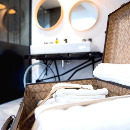 ホテル La Petite Valise Ploudalmézeau エクステリア 写真